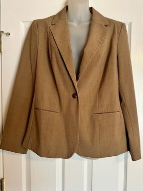 George Single-Button Blazer in Camel Brown